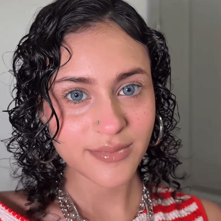 Coleyes K-Eyes Blue Yearly Prescription Colored Contacts - image 4