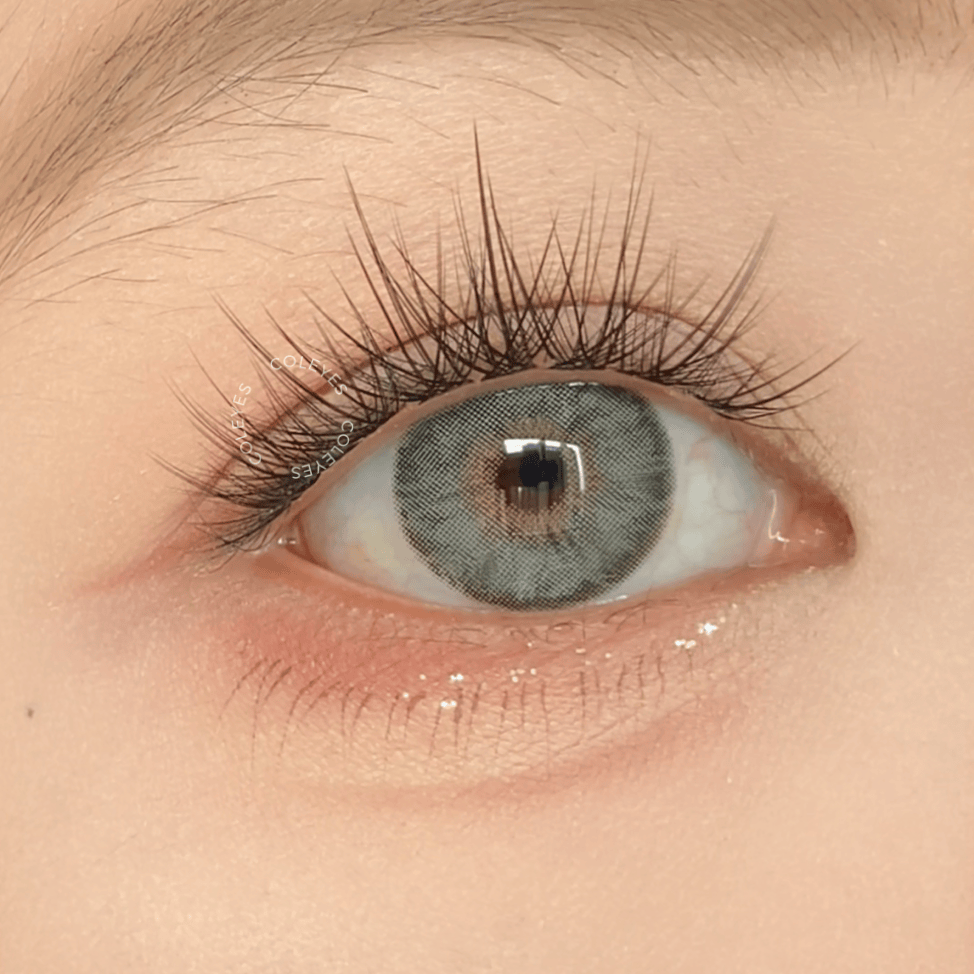 Coleyes Monica Green Small Pupil Yearly Colored Contacts - image 2