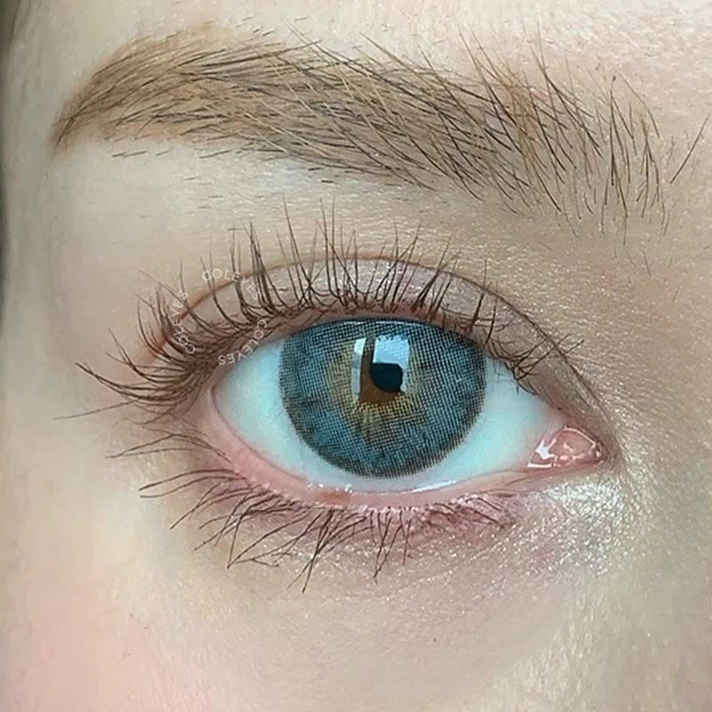 Coleyes Monica Blue Small Pupil Yearly Colored Contacts - image 2