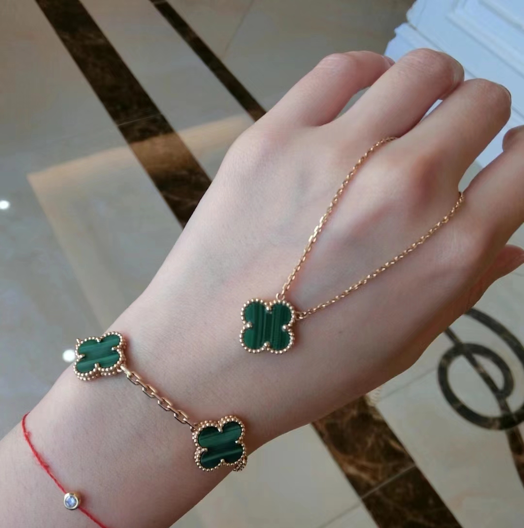 Vintage Alhambra bracelet