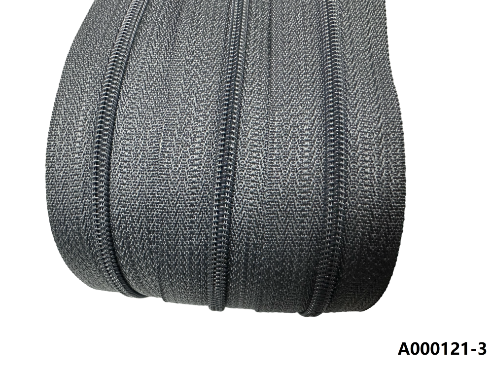 Custom Long Chain Nylon Zipper Roll Factory European Wholesale Price