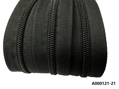Custom Long Chain Nylon Zipper Roll Factory European Wholesale Price