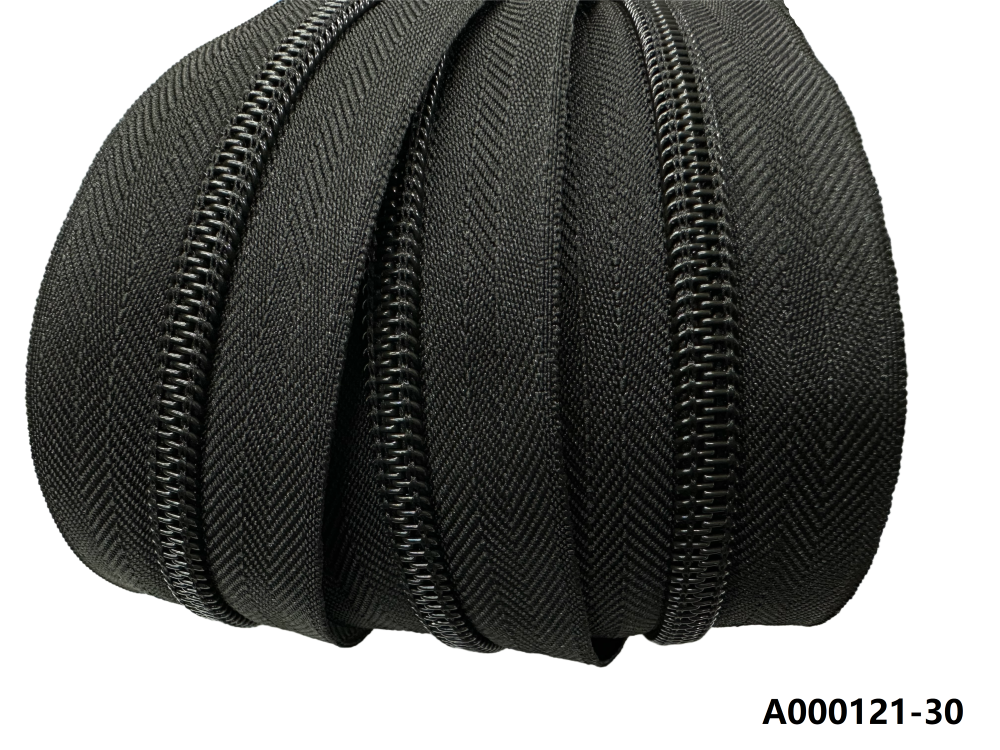 Custom Long Chain Nylon Zipper Roll Factory European Wholesale Price