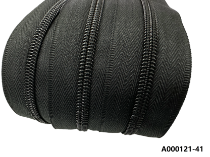 Custom Long Chain Nylon Zipper Roll Factory European Wholesale Price