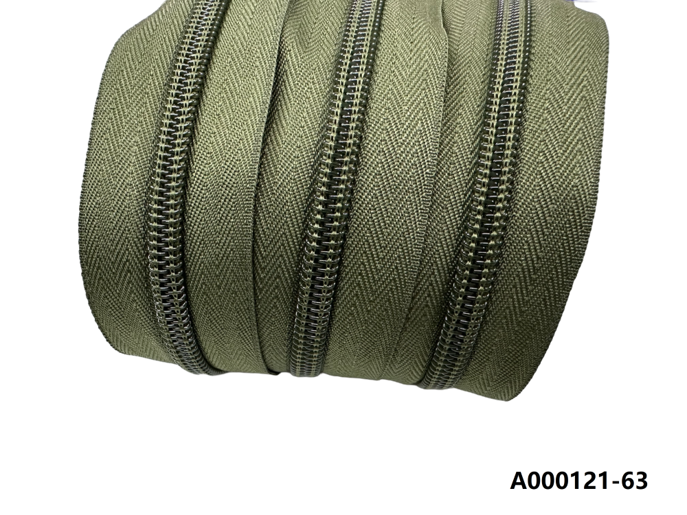 Custom Long Chain Nylon Zipper Roll Factory European Wholesale Price
