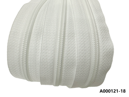 Custom Long Chain Nylon Zipper Roll Factory European Wholesale Price