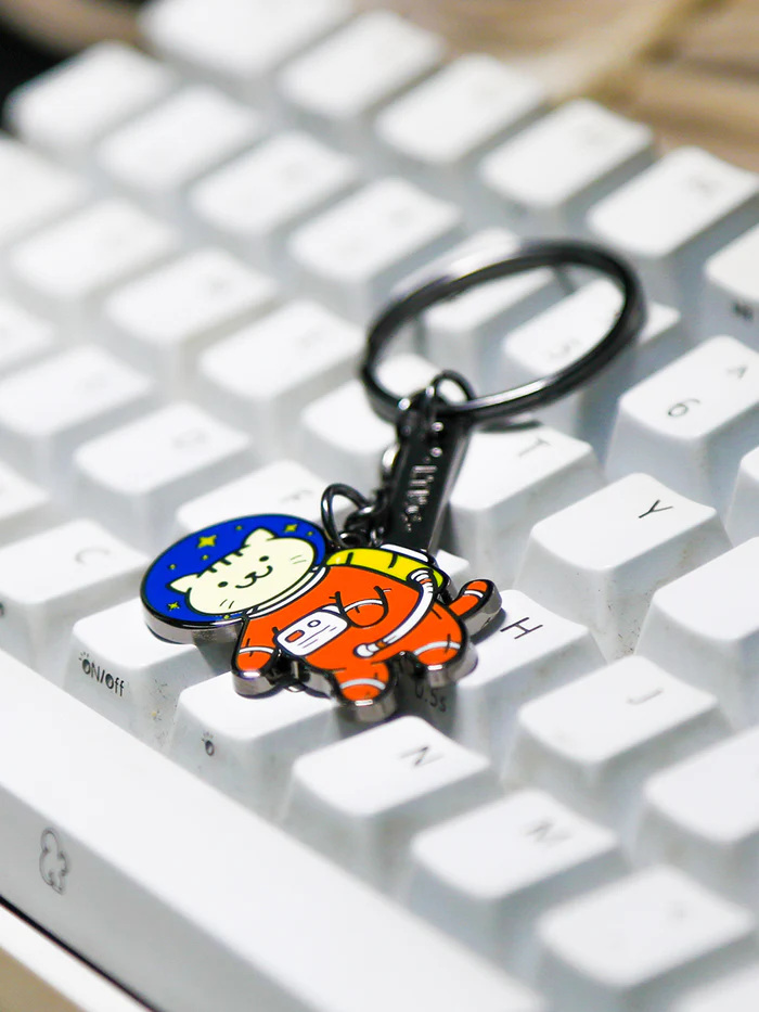 SPACECAT KEY CHAIN