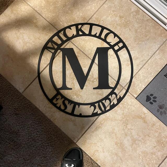 💕Personalized Family Name Metal Sign🎁【Buy 2 Free Shipping】