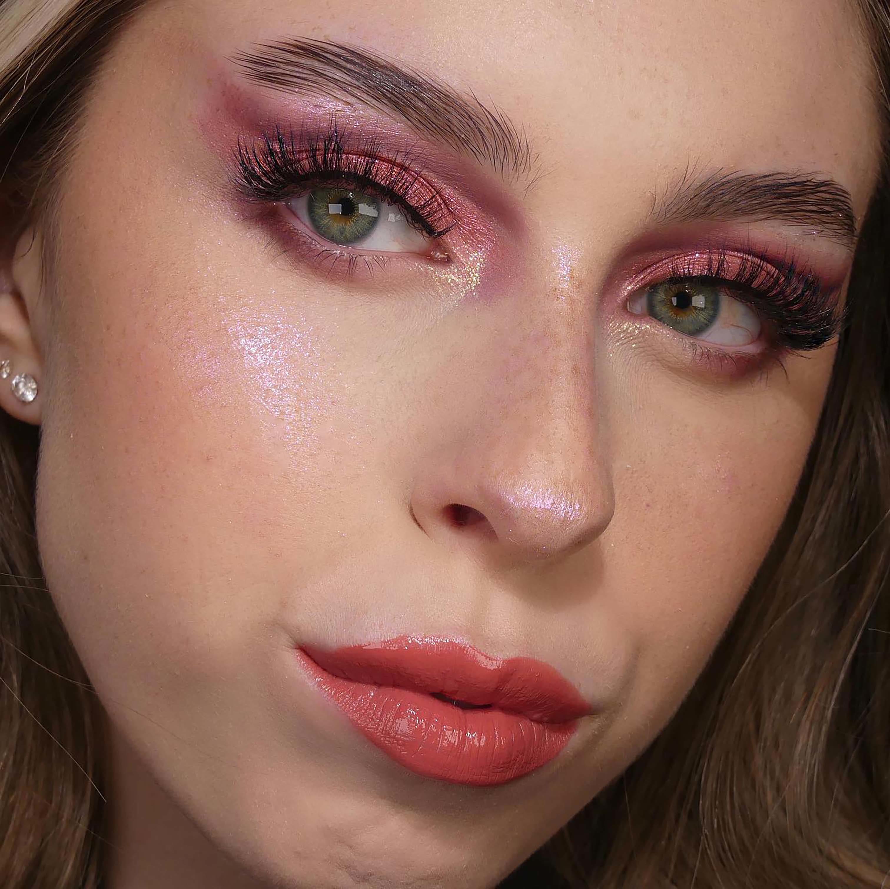 MYEYEBB Mar Iris Green Colored Contact Lenses - image 5