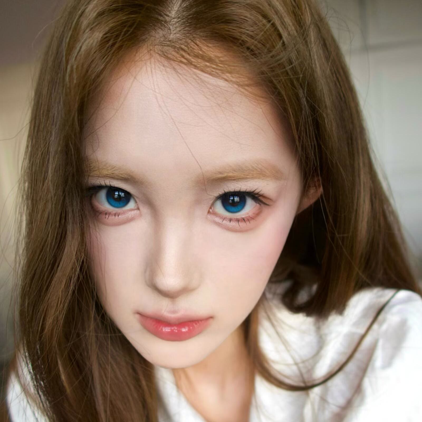 MYEYEBB Moonstone Blue Colored Contact Lenses | 1 Day-10 Pcs - image 7