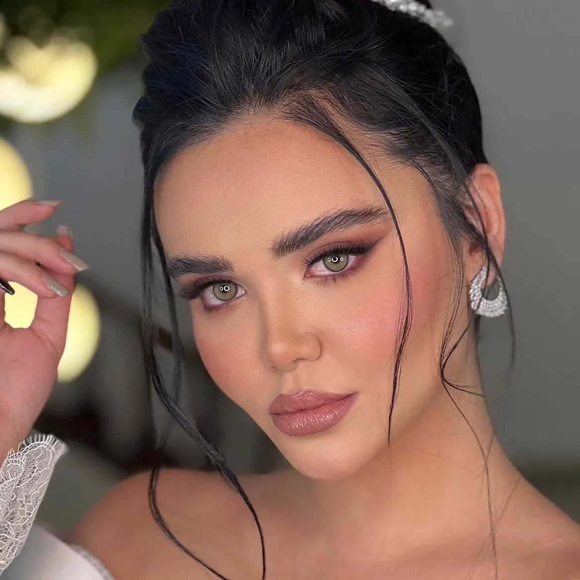 Choosing the Right Diameter Colored Contacts for Your Eye Shape 1