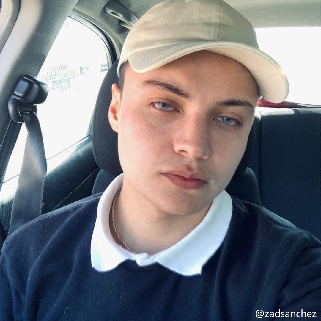 MYEYEBB Rome Times Blue Prescription Colored Contact Lenses - image 5