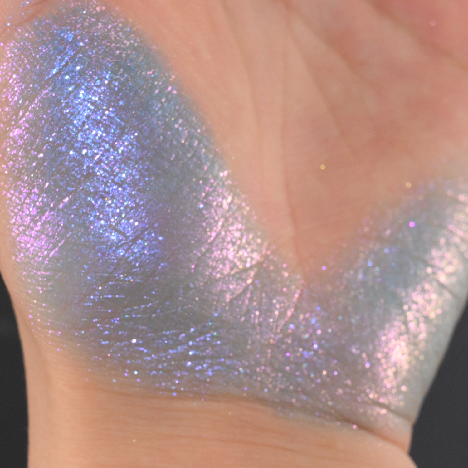 Stardust Spark | Pigmented Multichrome Eyeshadow