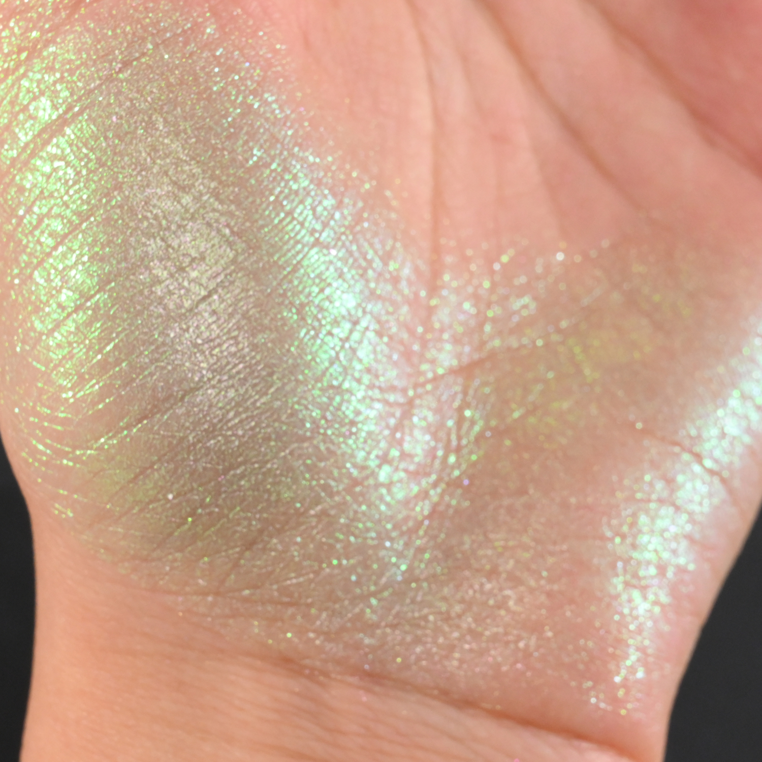 Galactic Glitter | Pigmented Multichrome Eyeshadow