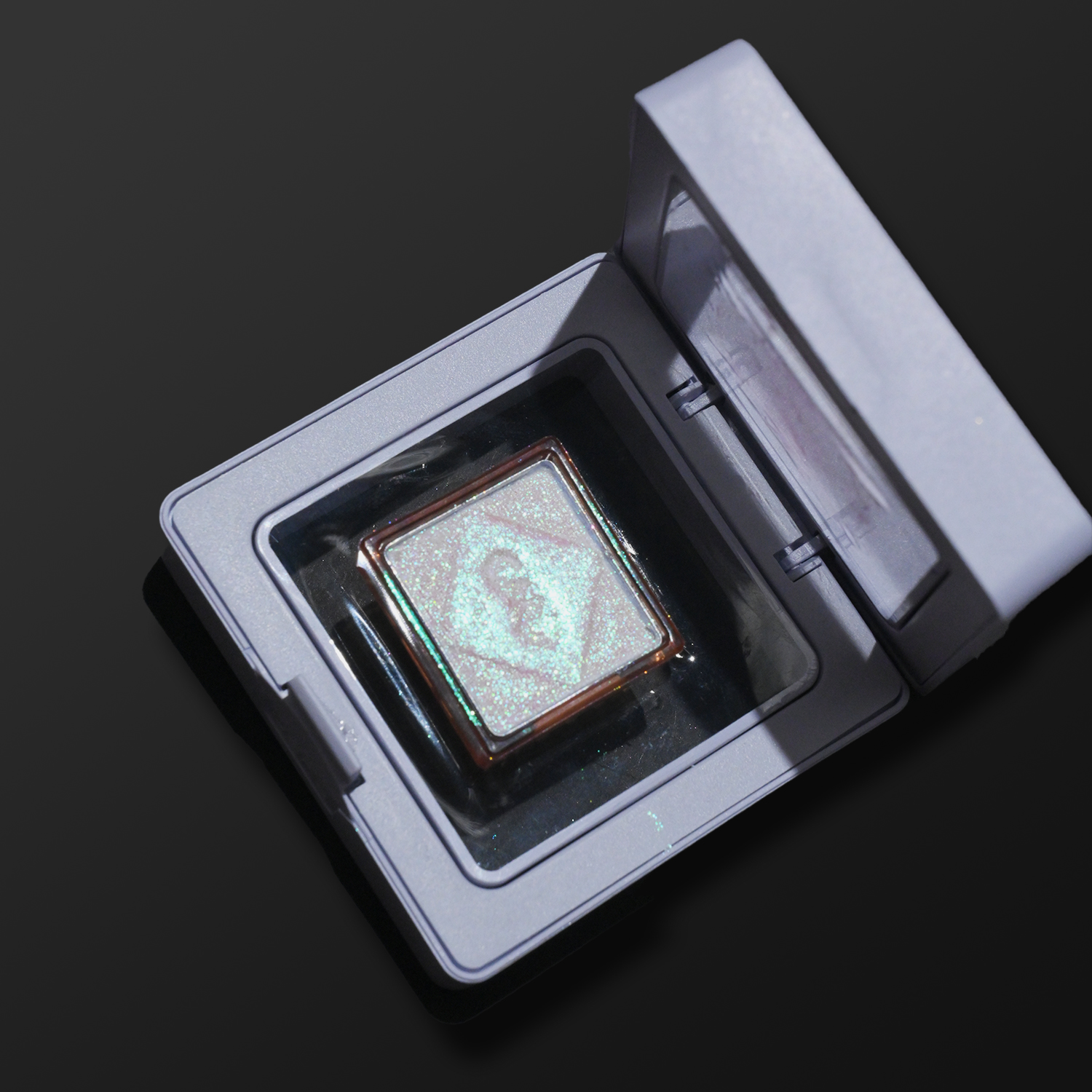 Fairy Dust | Pigmented Multichrome Eyeshadow