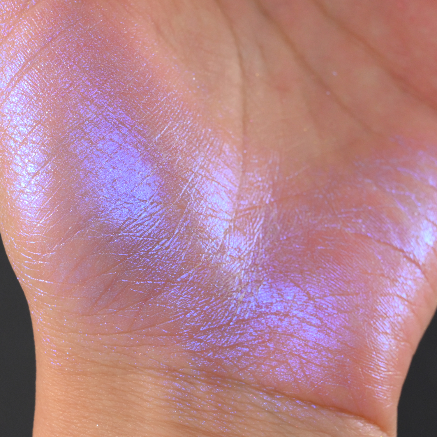 Prism Resonance | Pigmented Multichrome Eyeshadow