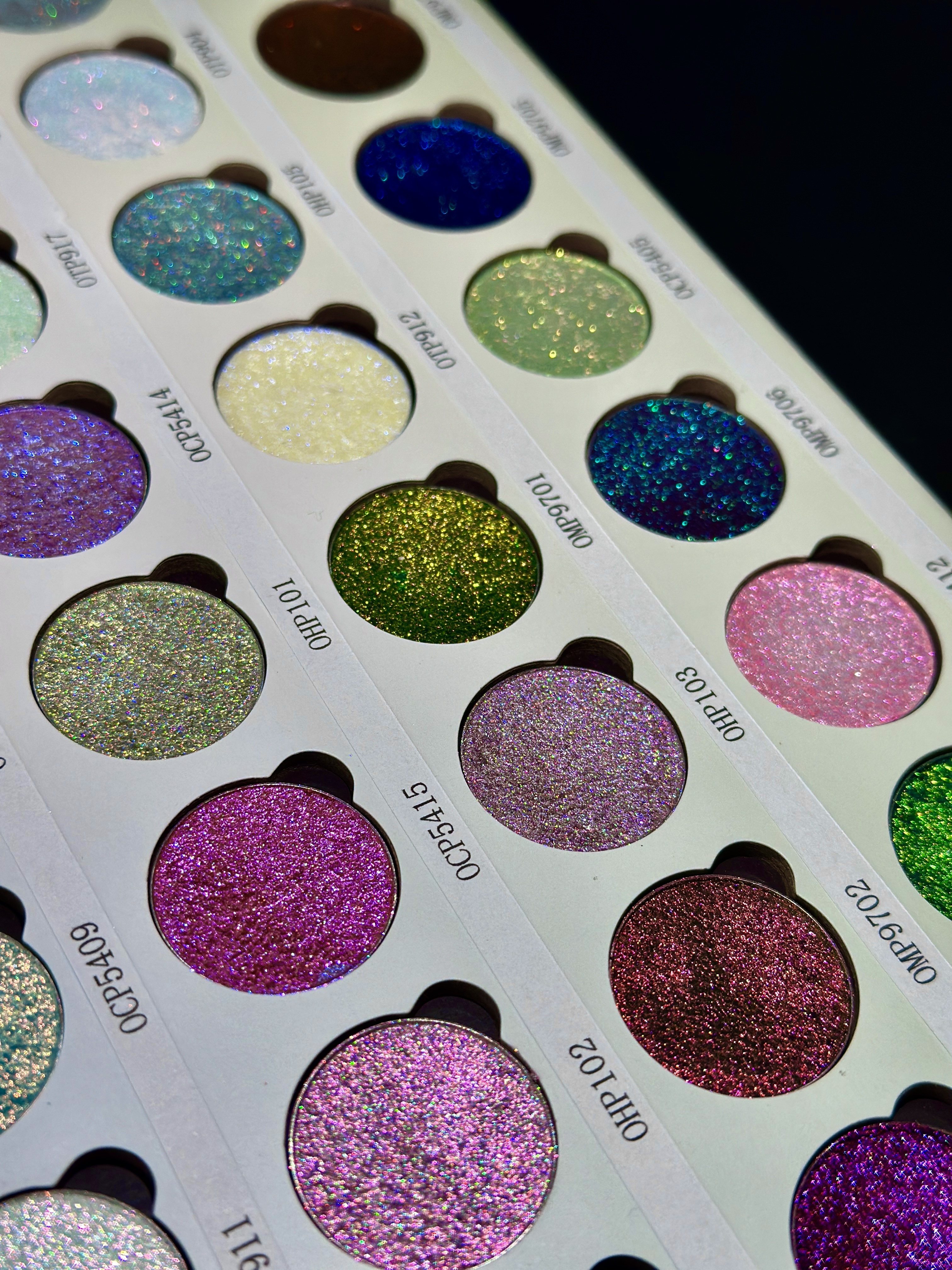 40 Colors Chameleon Eyeshadow Palette