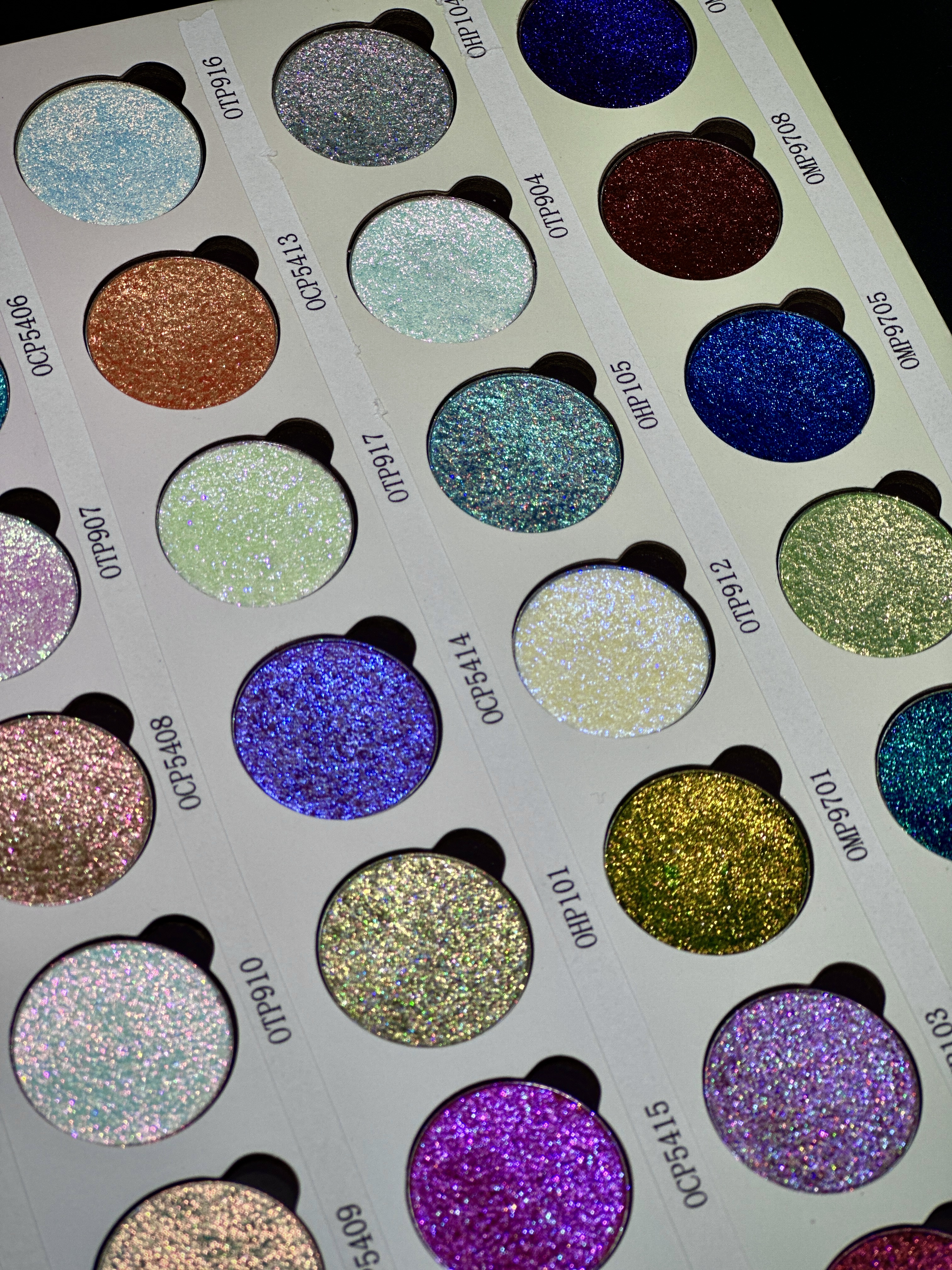 40 Colors Chameleon Eyeshadow Palette