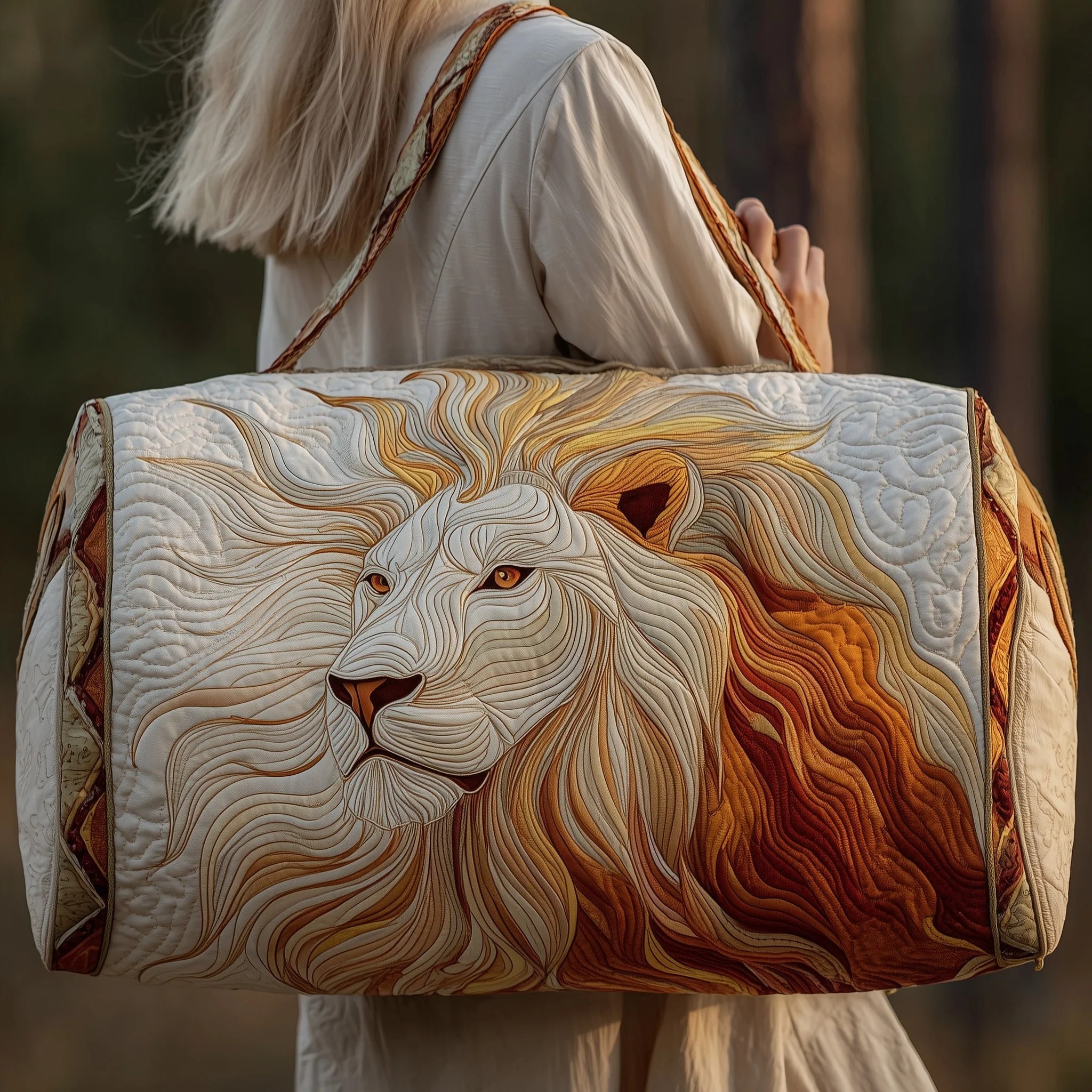 Lion Quilted Duffle Bag GFTOMA3398