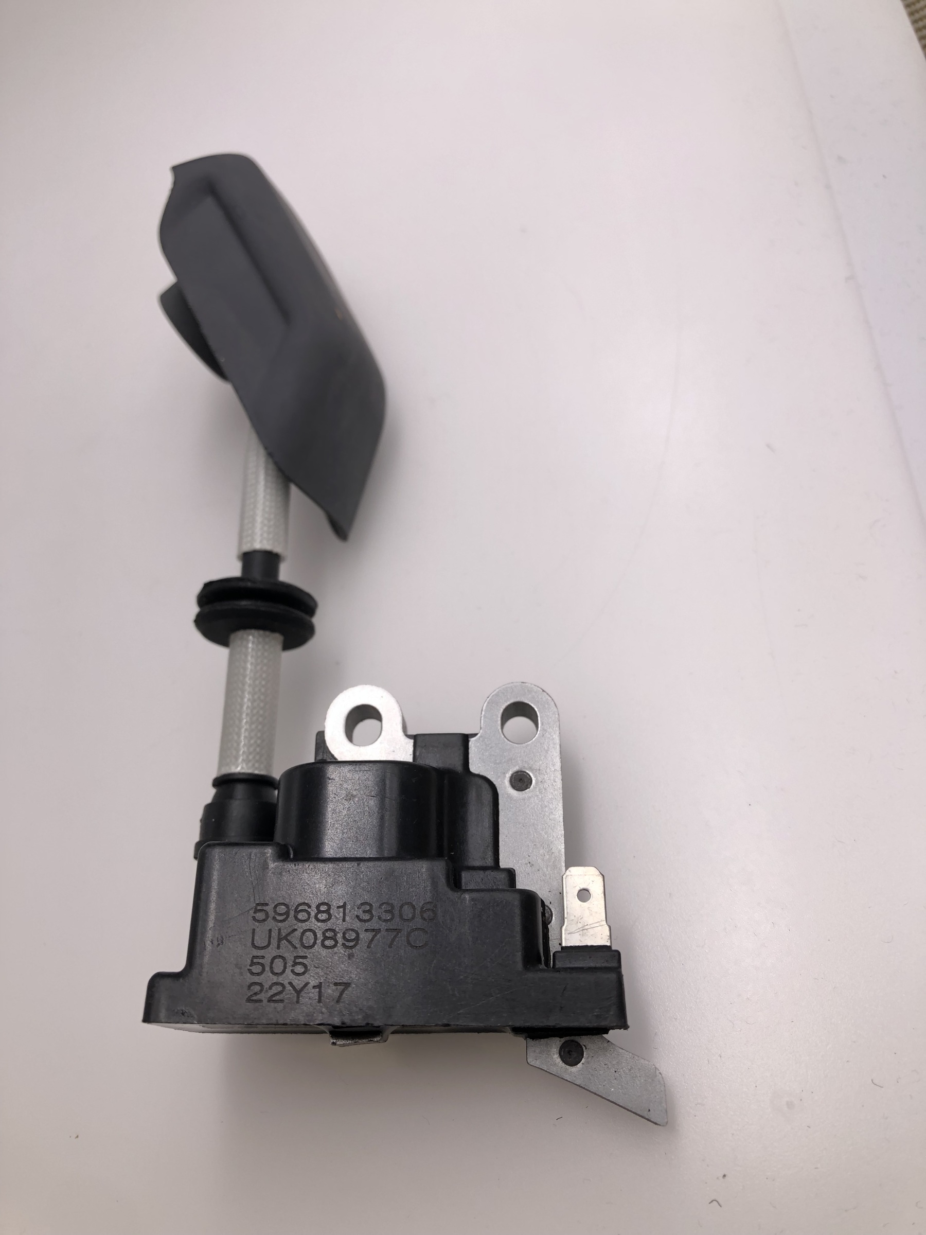 525 BX Ignition Coil 596813306,585683201,585683203,596813303