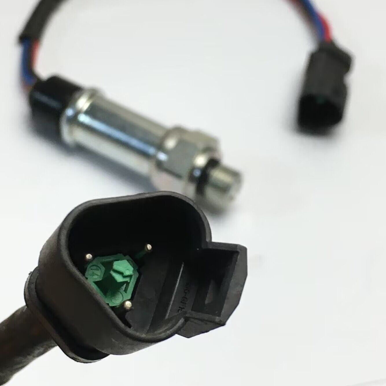 T143145 4592594 Sensor for CAT E320D 336D 349D E325B E322B