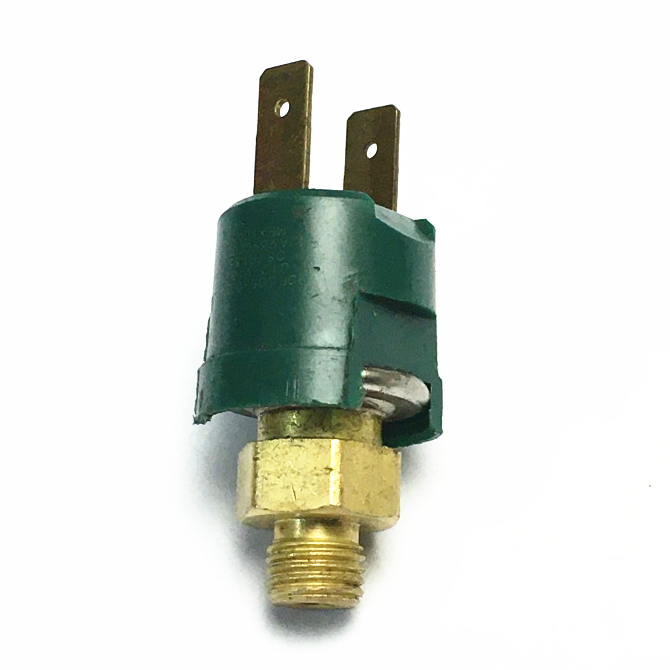 20PS05-0026 012-V10 087R13 942A939000059  A/C Pressure Sensor
