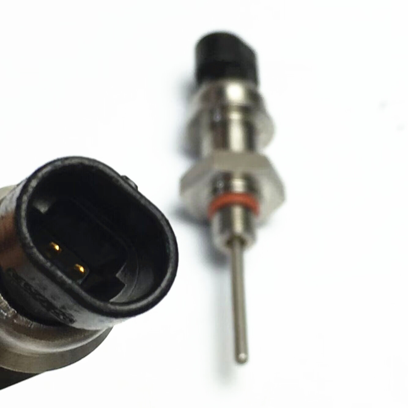 RE522823 Air Temperature Sensor for John Deere