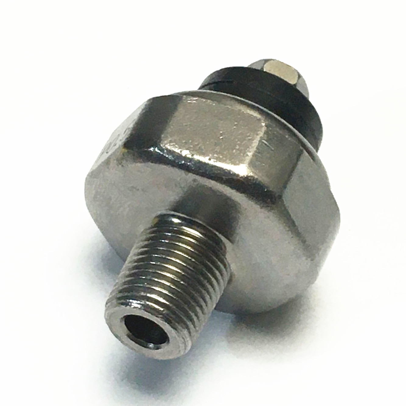 15841-39010 15841-39013 Oil Pressure Sensor
