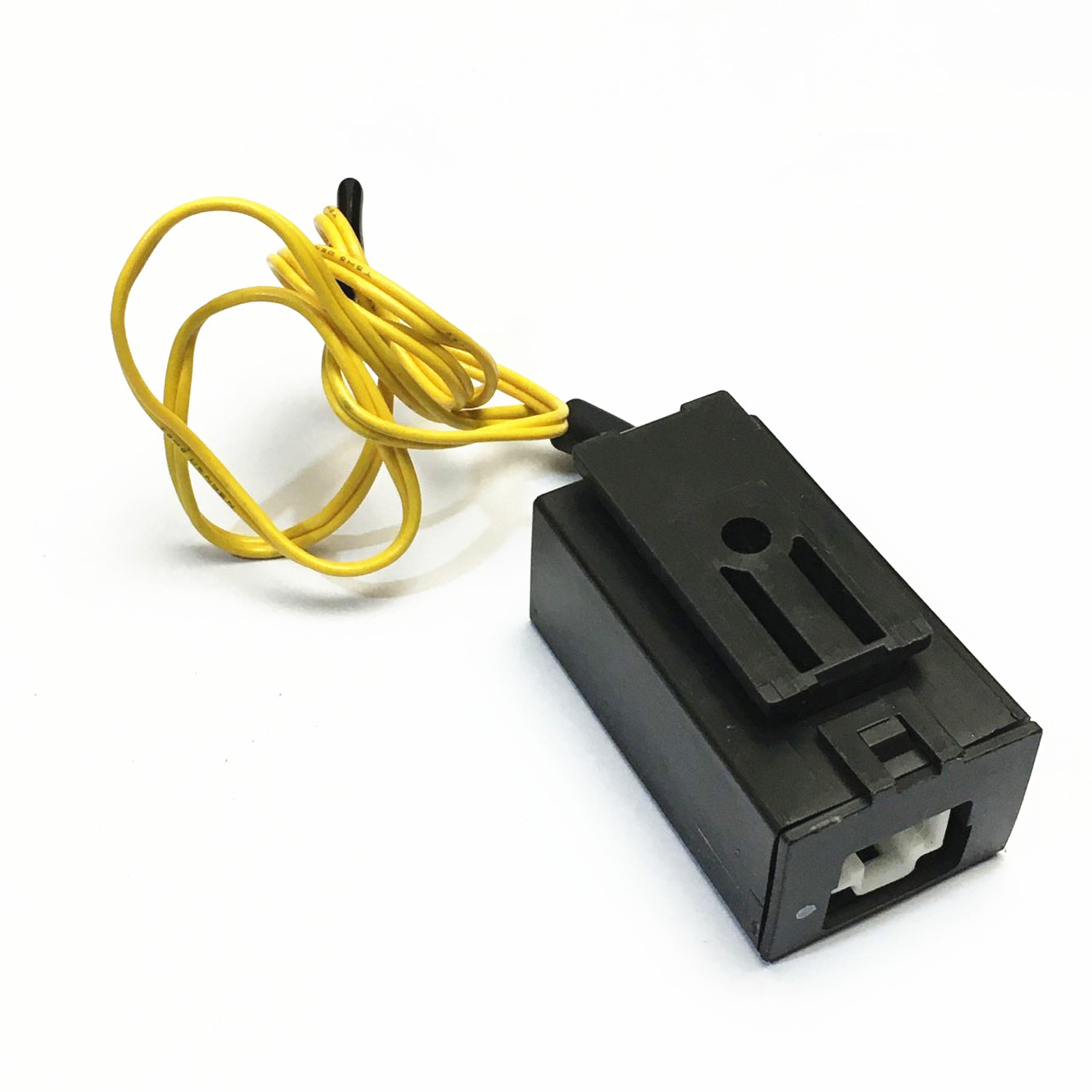 MR460383 CSA531C004A Outdoor Temperature Sensor