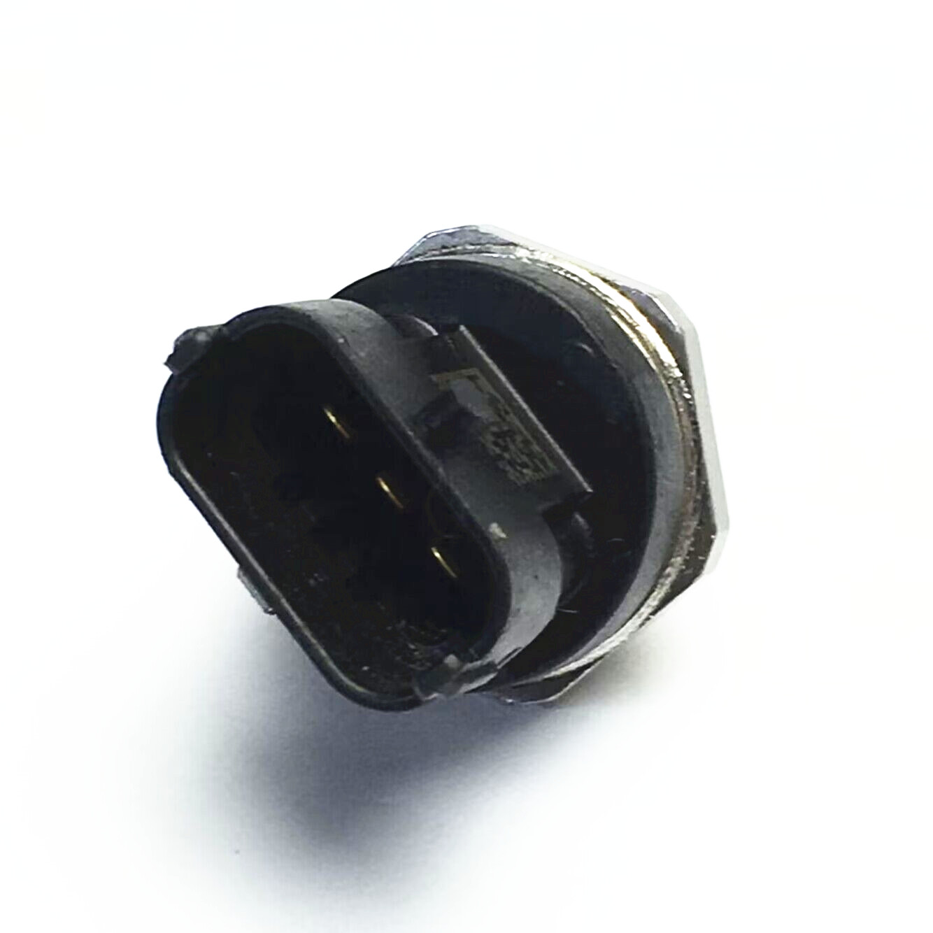 AA5E-9F972-BA 0261545040 Fuel Common Rail Pressure Switch Sensor for GM