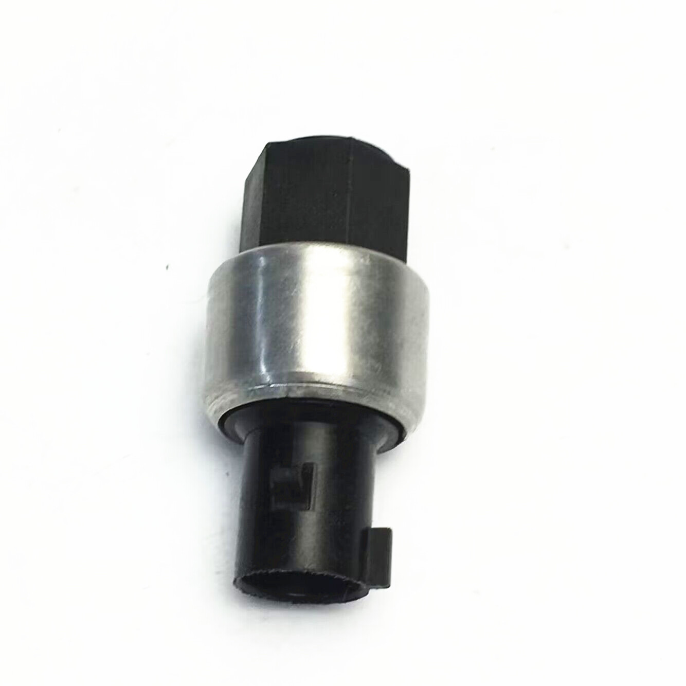 52465555 15-2832 Air-conditioning clutch circulation switch sensor for GM