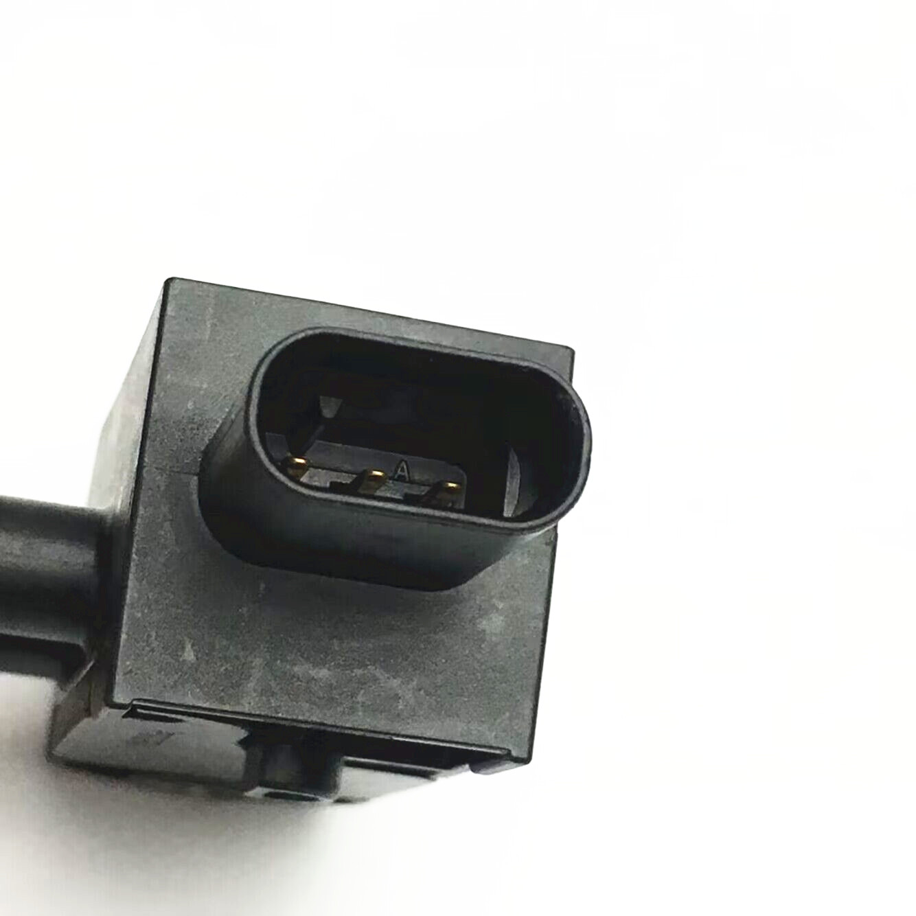 1865A328 Pressure Switch Sensor for Mitsubishi 4N14 Blue Air Inlet