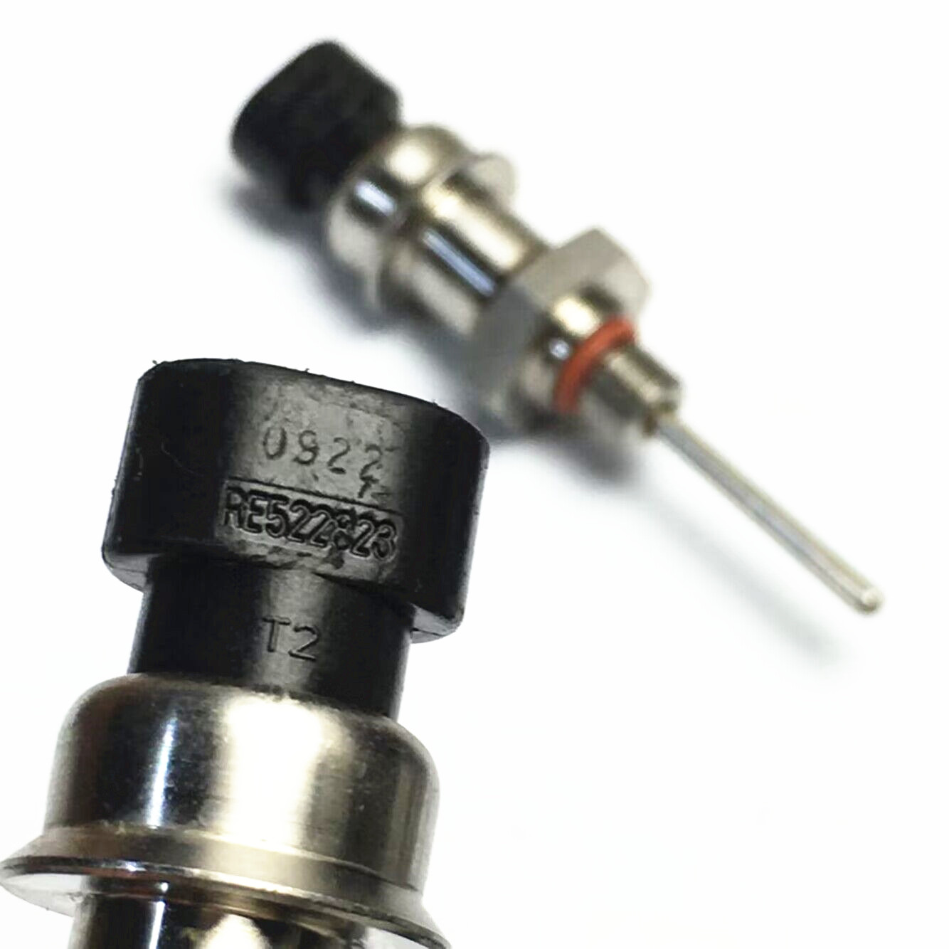 RE522823 Air Temperature Sensor for John Deere