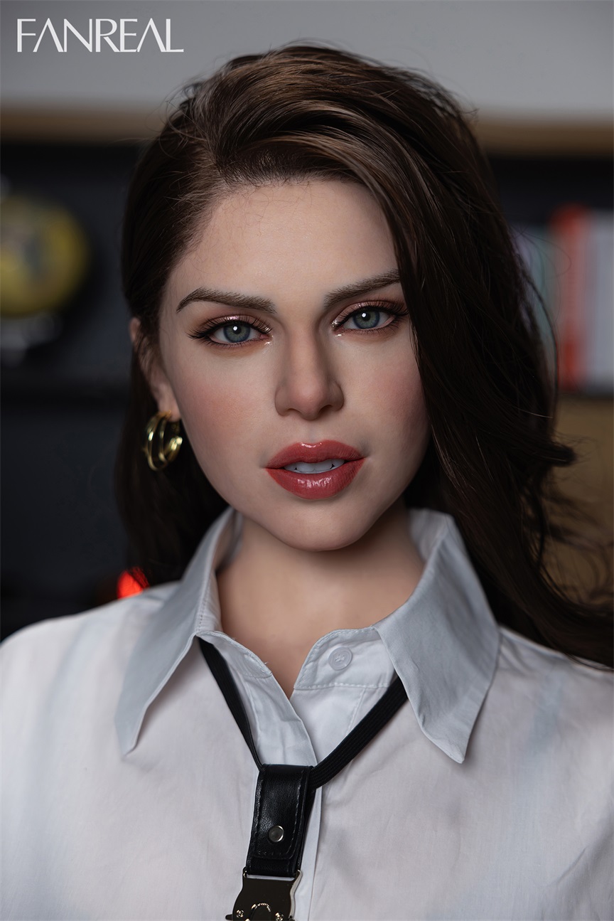 FanReal丨Gina - 5ft 7/170cm D-Cup Silicone Sex Doll