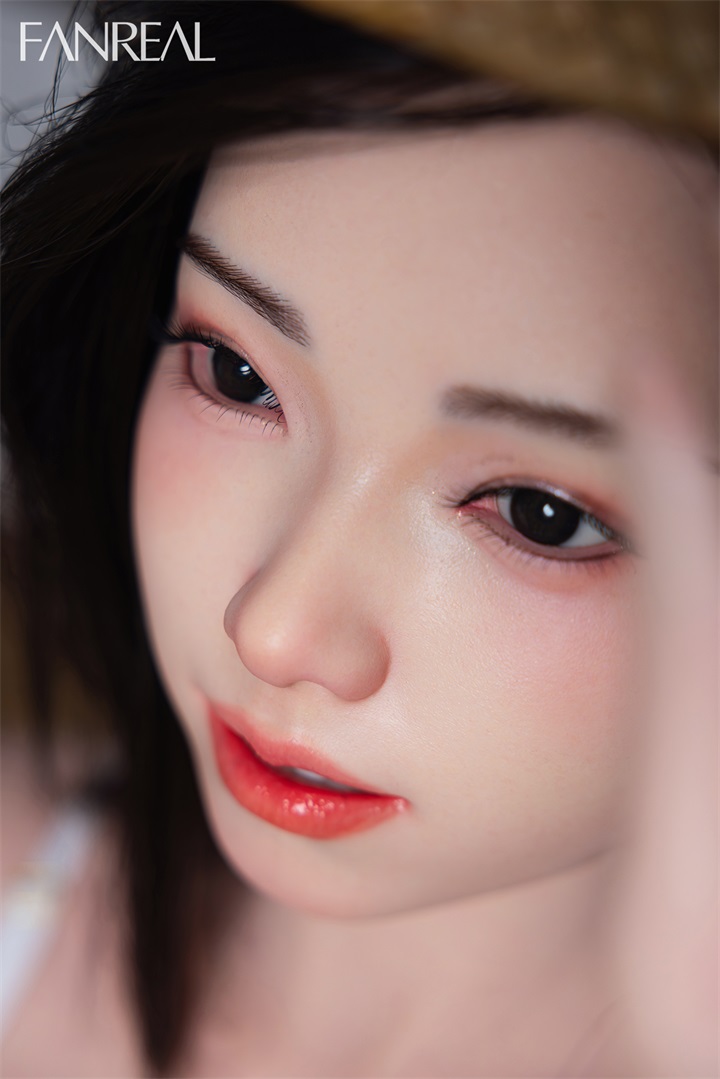 FanReal | Molly - 5ft 1/155cm F-Cup Real Skin Silicone Sex Doll