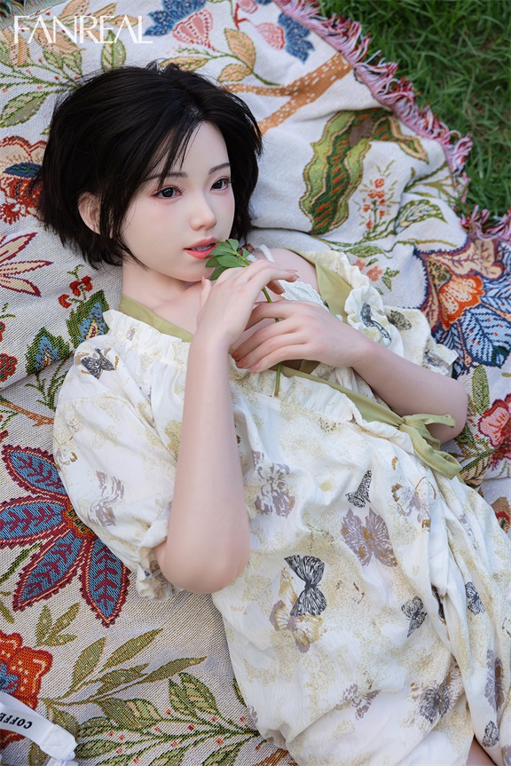 FanReal | Molly - 5ft /153cm B-Cup Silicone Sex Doll