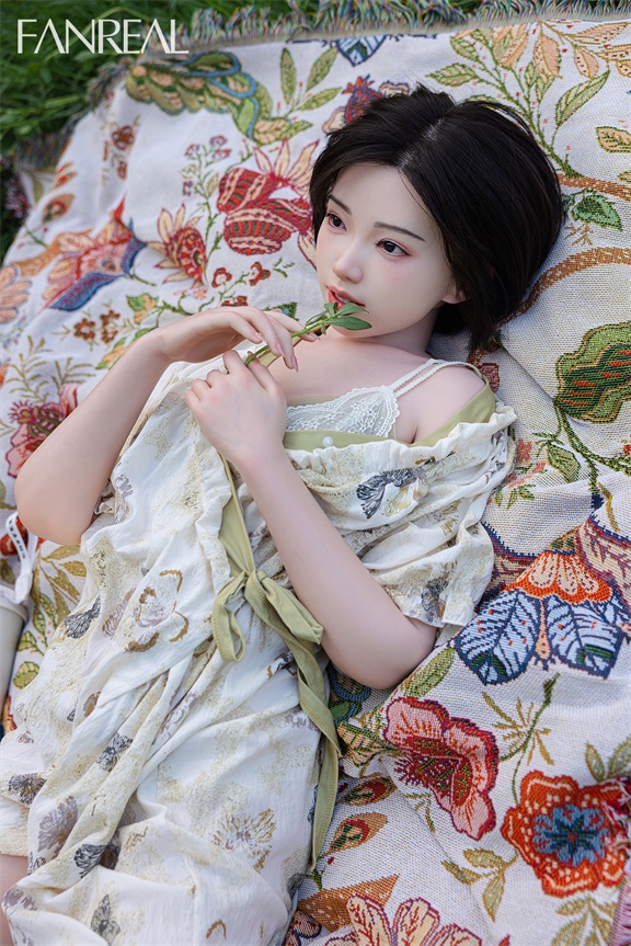 FanReal | Molly - 5ft /153cm B-Cup Silicone Sex Doll