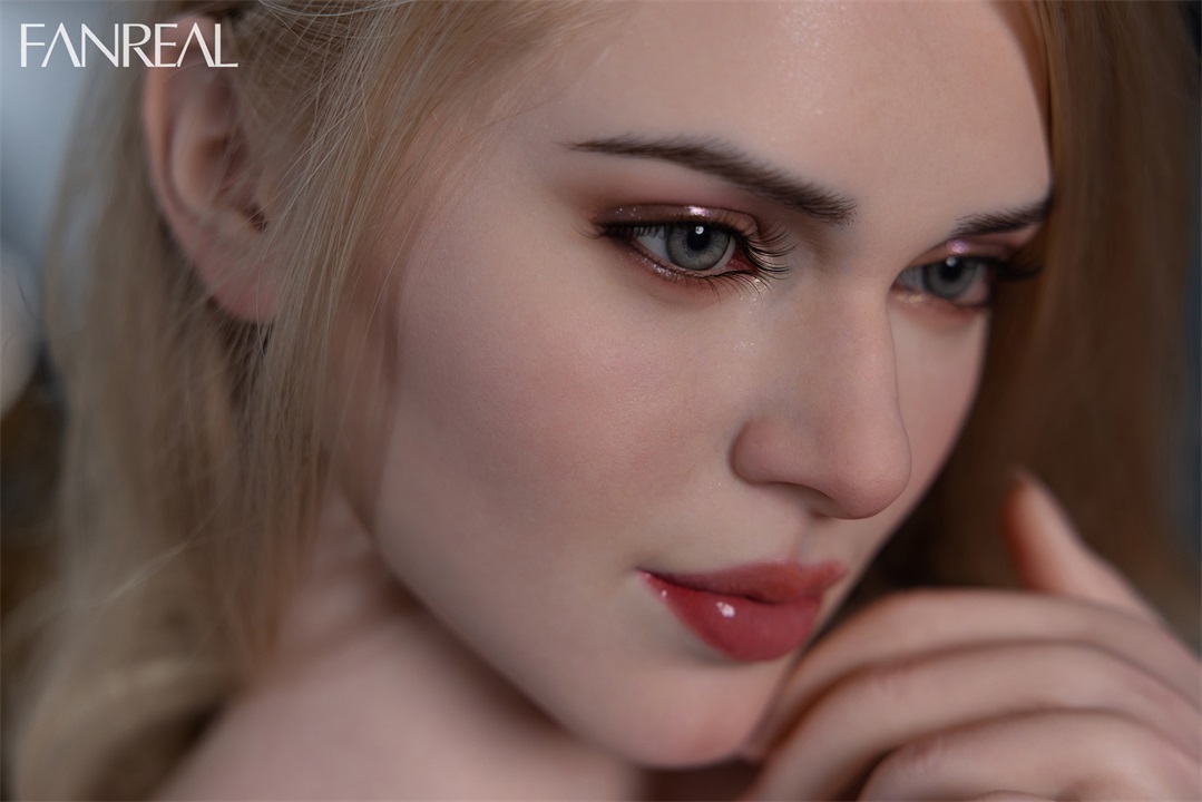 FanReal | Gina - 5ft 1/155cm F-Cup Real Skin Silicone Sex Doll