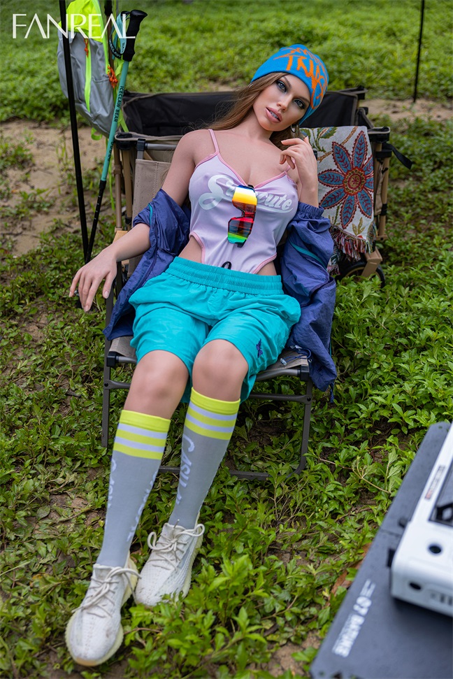 FanReal | Kelly - 5ft 1/155cm F-Cup Real Skin Silicone Sex Doll