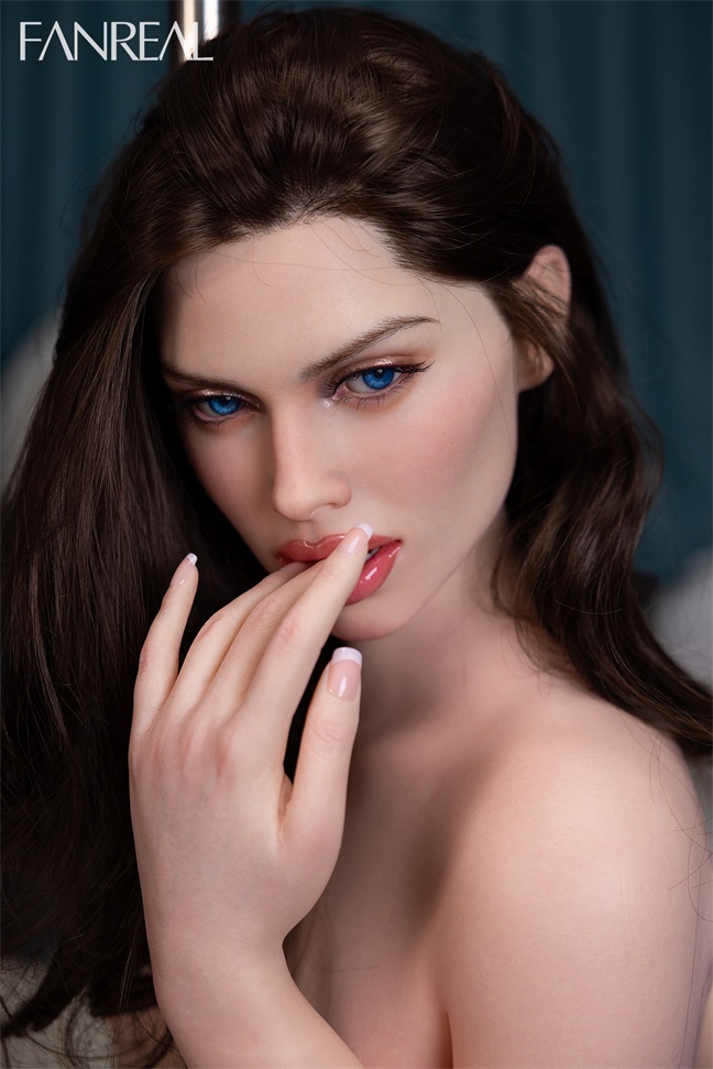 FanReal | Kelly - 5ft 7/170cm G-Cup Silicone Sex Doll