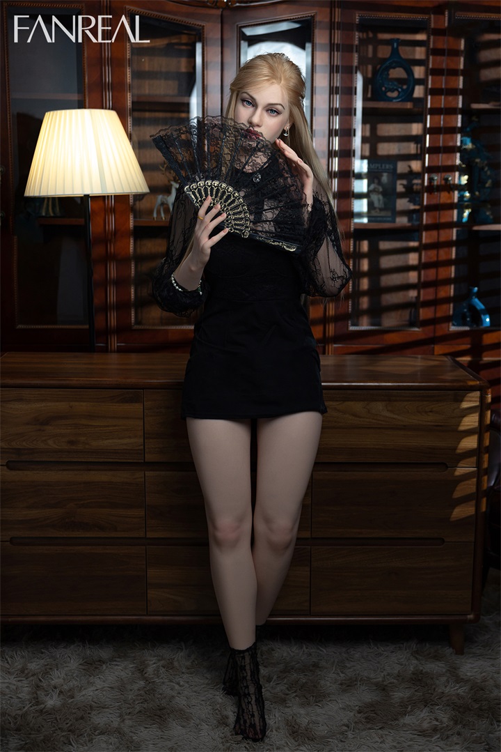 FanReal | Vanessa –168cm/5ft 6 F-Cup Silicone Sex Doll