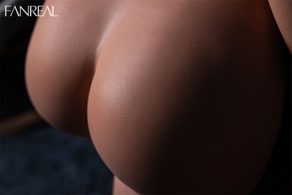 FanReal | Kelly - 5ft 7/170cm G-Cup Silicone Sex Doll