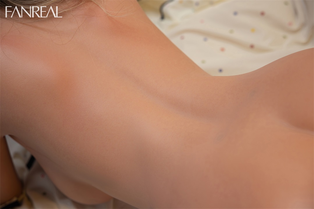 FanReal | Maria - 5ft 7/170cm G-Cup Silicone Sex Doll