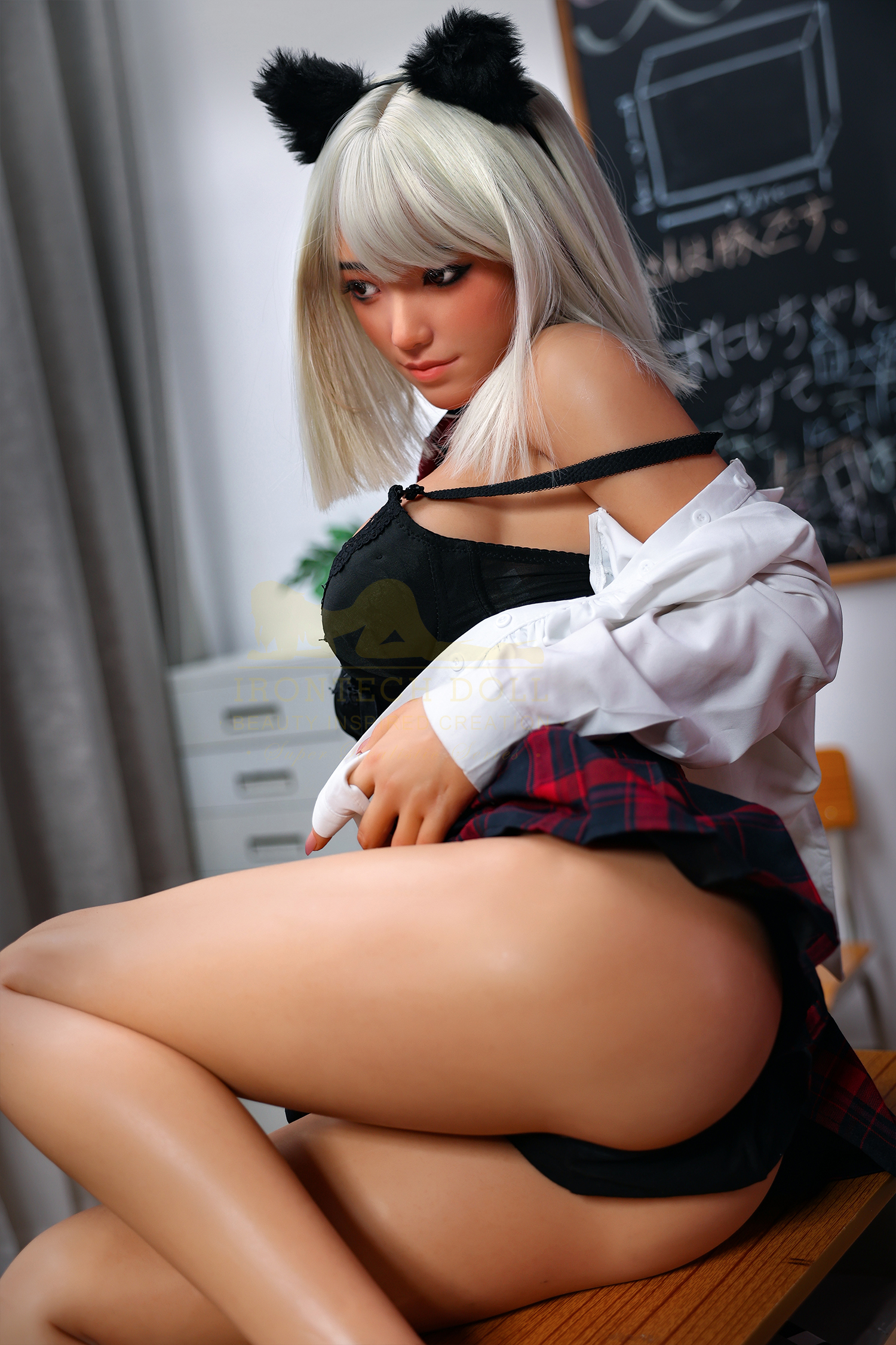 Irontech | Sylvla-5ft 6 /167cm D-cup Silicone Sex Doll
