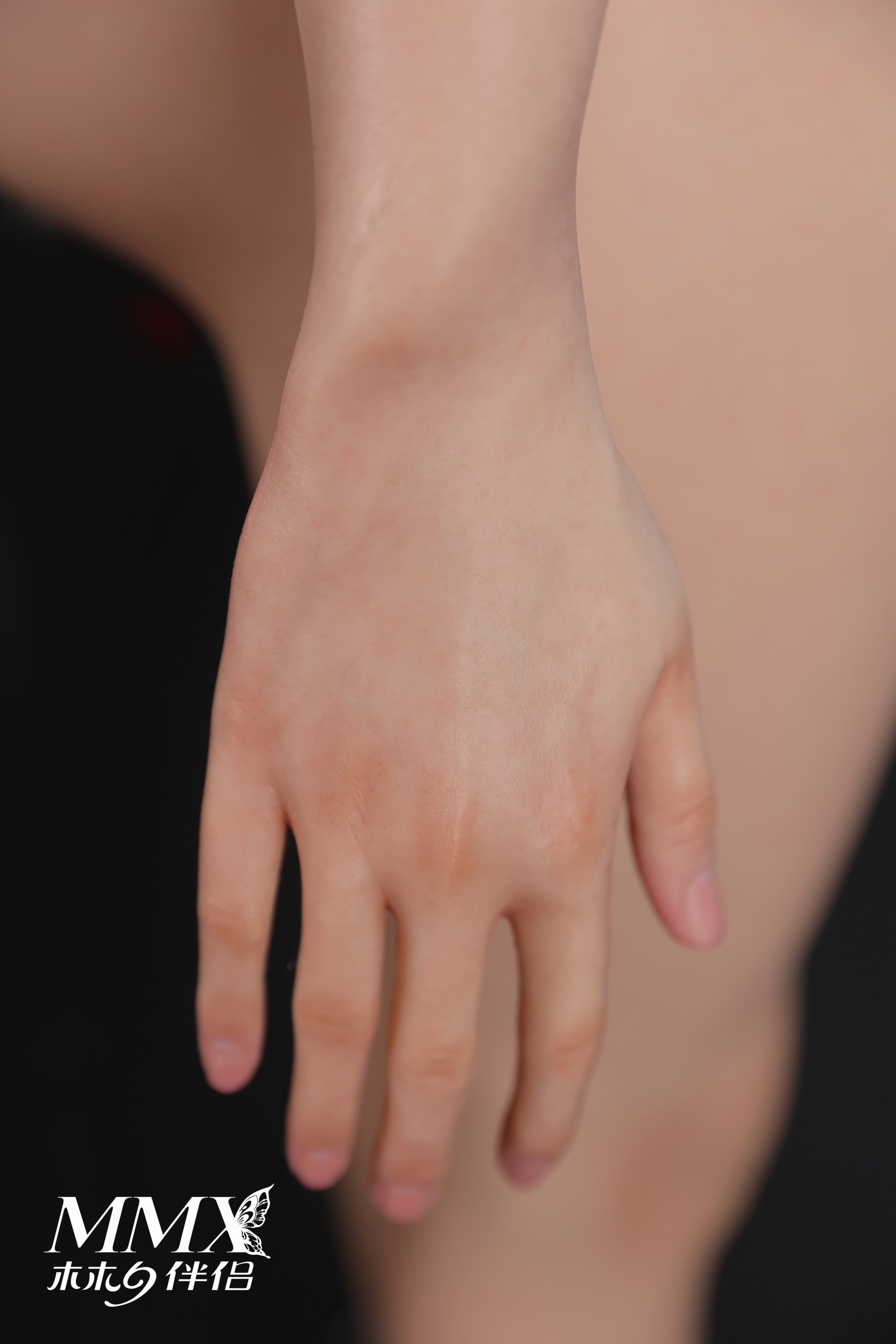 MMX Doll | Enya- 5ft 7/170cm G-Cup Silicone Sex Doll (Smoky makeup)