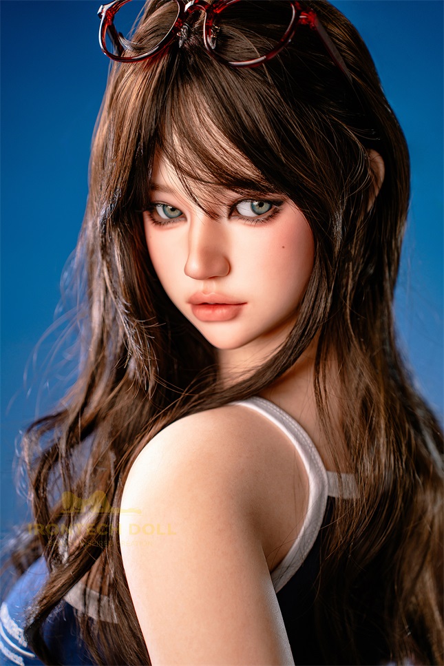Irontech | Evie -5ft 3/161cm It Girl Silicone Sex Doll, ROS MAX Head T4