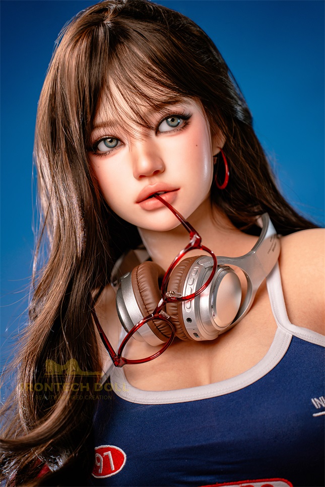 Irontech | Evie -5ft 3/161cm It Girl Silicone Sex Doll, ROS MAX Head T4