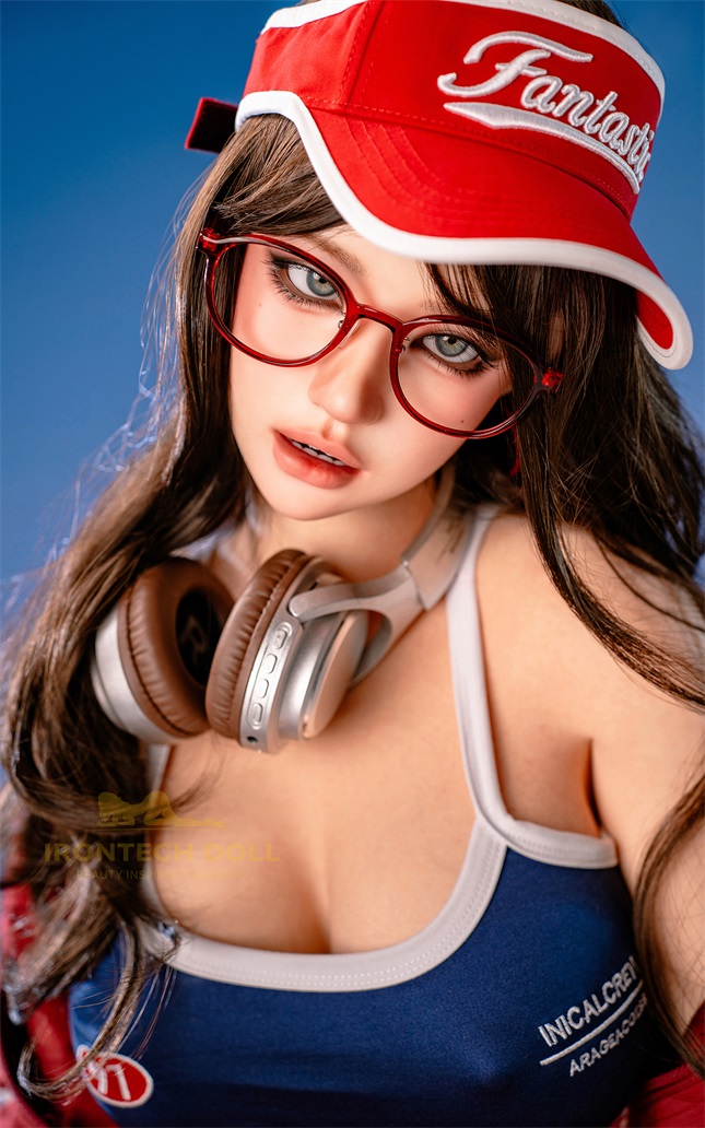 Irontech | Evie -5ft 3/161cm It Girl Silicone Sex Doll, ROS MAX Head T4