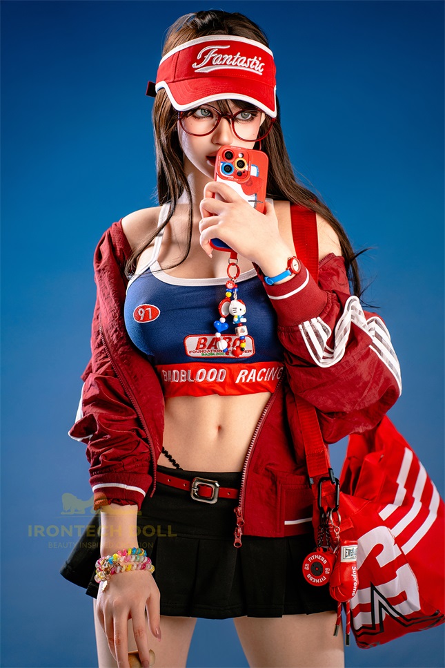 Irontech | Evie -5ft 3/161cm It Girl Silicone Sex Doll, ROS MAX Head T4