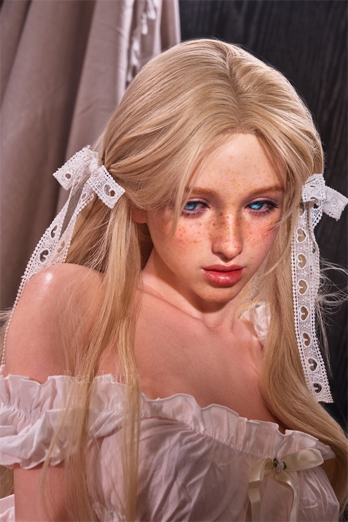 RealLady | Elia -5ft 3/159cm Dreamy Vibes Silicone Sex Doll, ROS Max Head R22